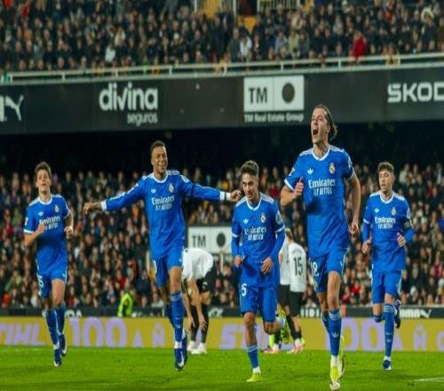 库里狂轰,创新高,科尔力挺吉,赢彩网,彩票平台,在线投注,安全购彩,彩票预测