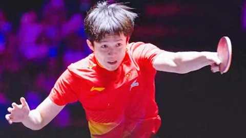 面对巴萨，勒诺尔芒呼吁：坚定信念，渴望胜利