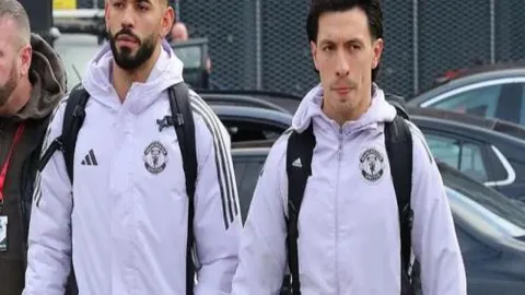 马竞败北之际，全队团结一心，毫无责怪抱怨之态。